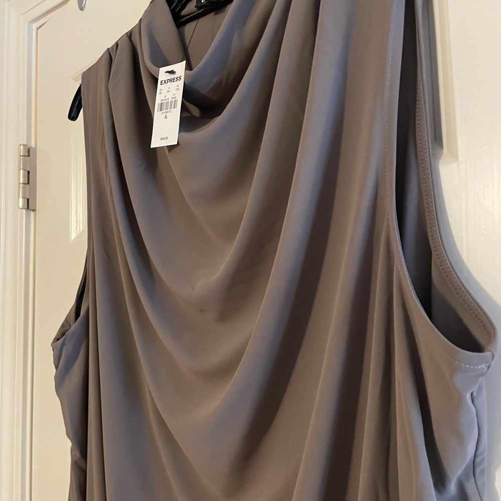Grey waterfall mock neck top, size XL, Express NWT